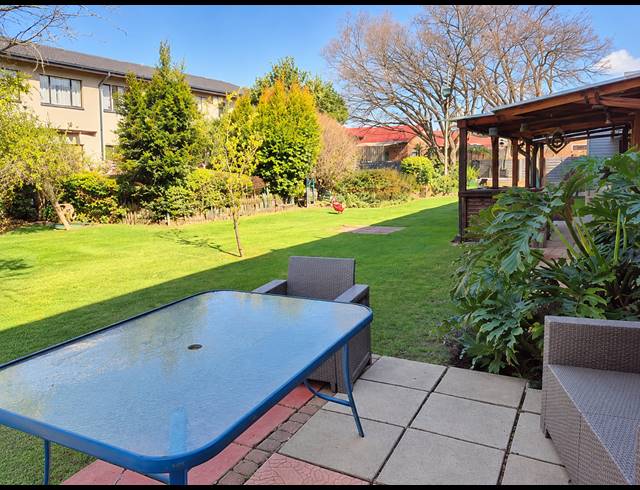 3.5 BEDROOM DUPLEX FOR SALE IN BEYERS PARK